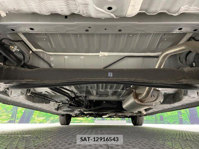 Honda N BOX 2022-06 7456122-18