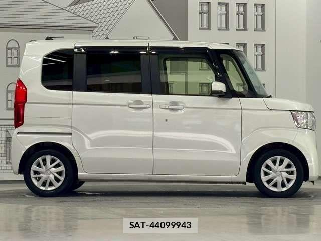 Honda N BOX 2023-06 7456117-9