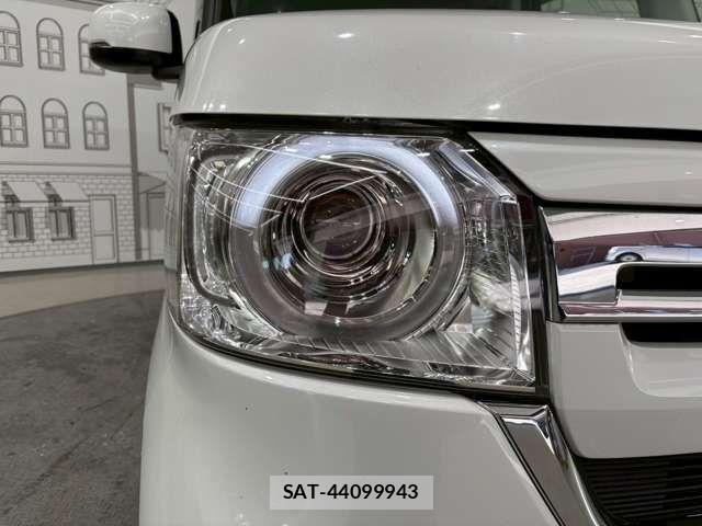 Honda N BOX 2023-06 7456117-19