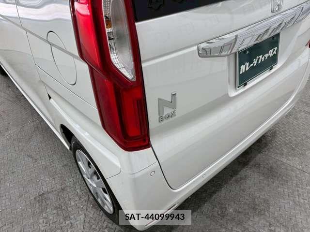Honda N BOX 2023-06 7456117-5