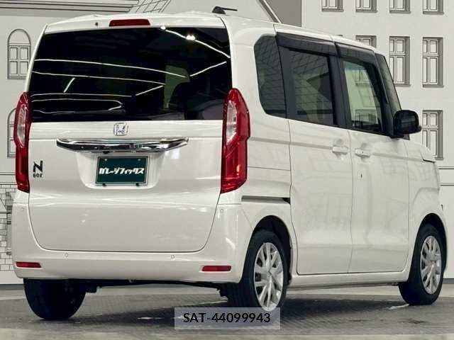 Honda N BOX 2023-06 7456117-8