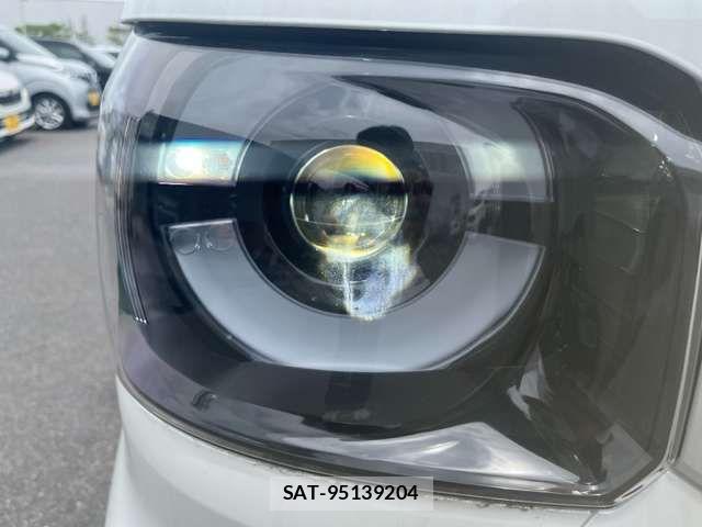 Honda N BOX 2026-04 7456102-14