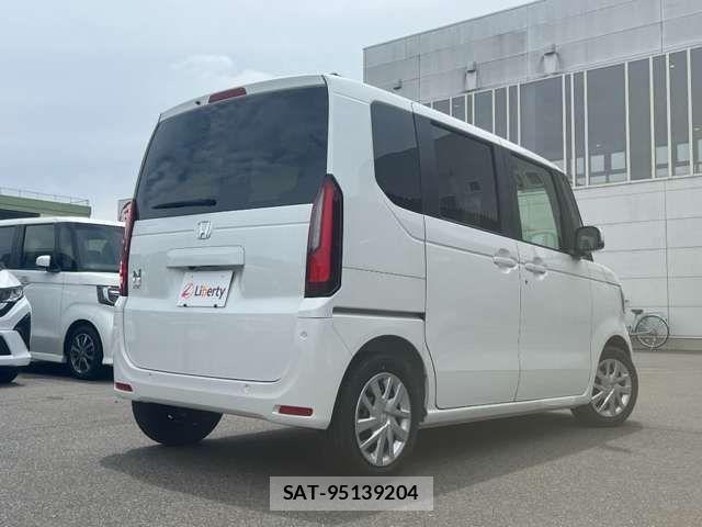 Honda N BOX 2026-04 7456102-7