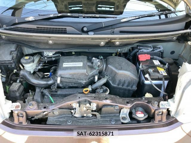Honda N BOX 2015-12 7456171-12