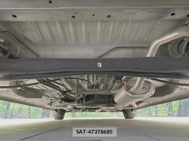 Honda N BOX 2019-09 7456136-18