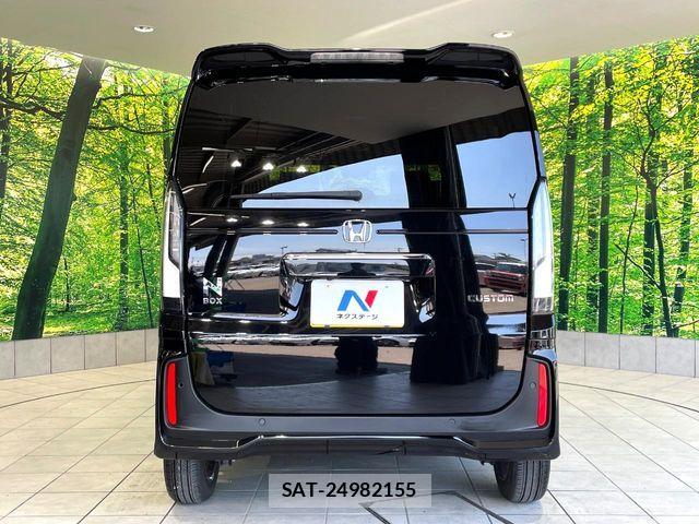 Honda N BOX 2023-10 7456094-14