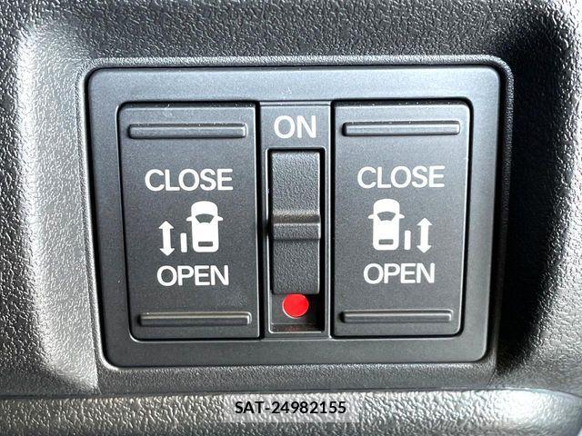 Honda N BOX 2023-10 7456094-5