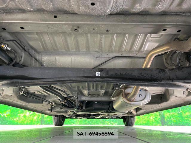 Honda N BOX 2023-01 7456123-18