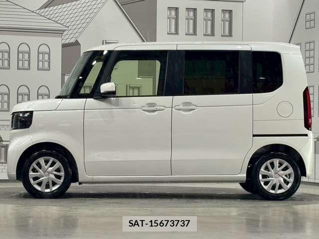 Honda N BOX 2026-04 7456111-4