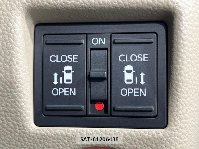 Honda N BOX 2018-04 7456144-2