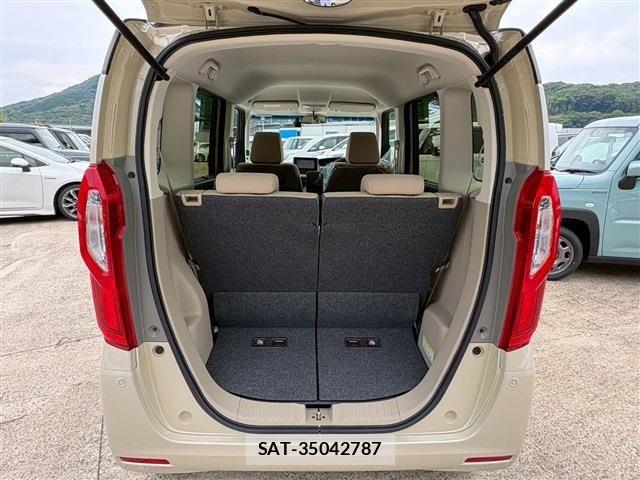 Honda N BOX 2018-08 7456133-15