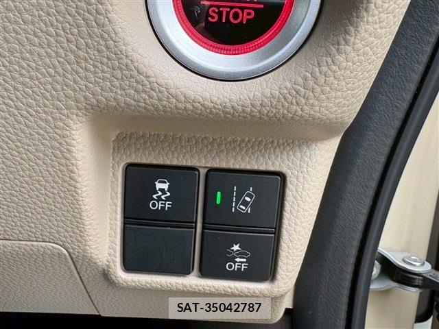 Honda N BOX 2018-08 7456133-20