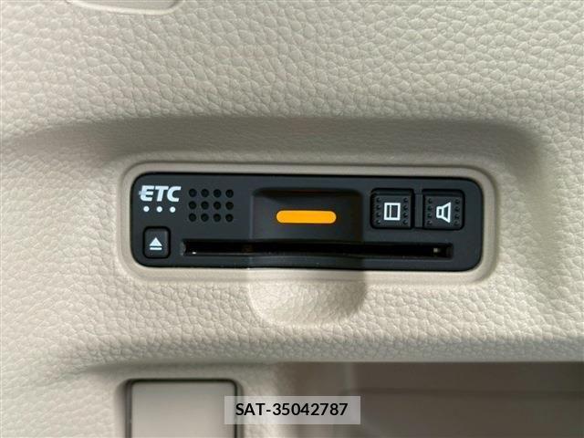 Honda N BOX 2018-08 7456133-21