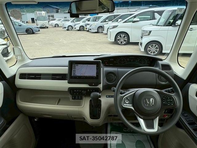 Honda N BOX 2018-08 7456133-2