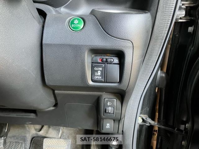 Honda N BOX 2015-07 7456170-18