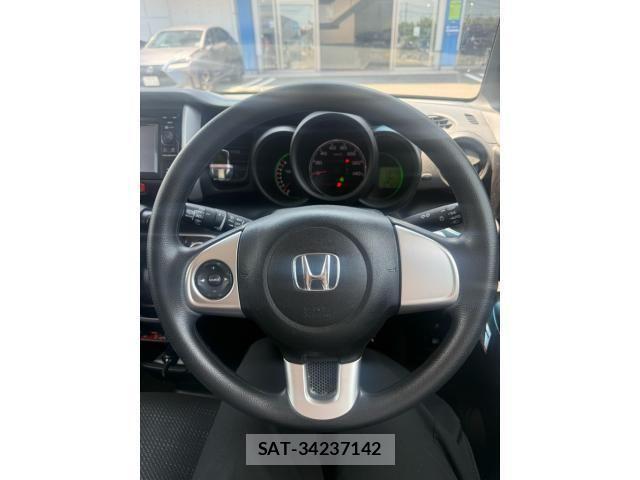 Honda N BOX 2017-01 7456172-11