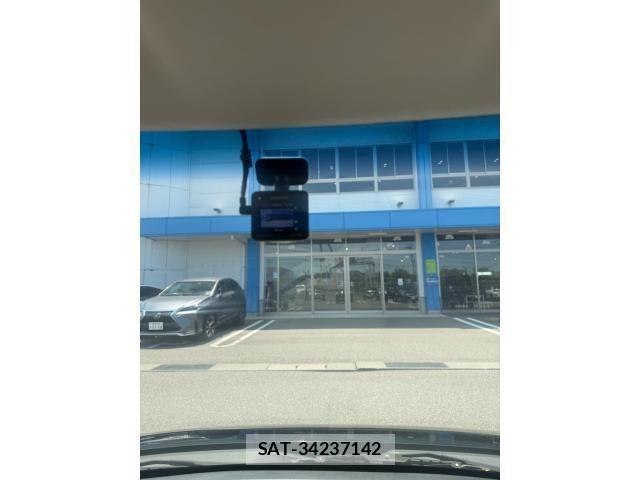 Honda N BOX 2017-01 7456172-18