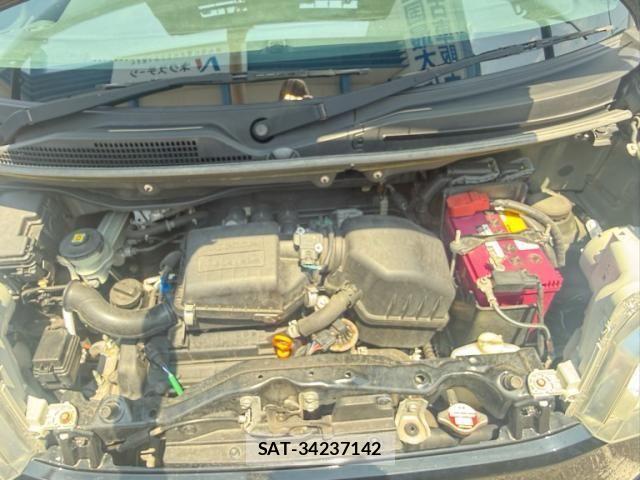 Honda N BOX 2017-01 7456172-21