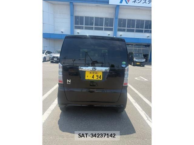 Honda N BOX 2017-01 7456172-2