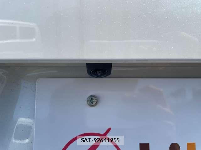 Honda N BOX 2026-04 7456103-16