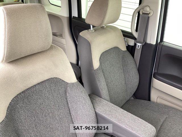 Honda N BOX 2018-08 7456127-7