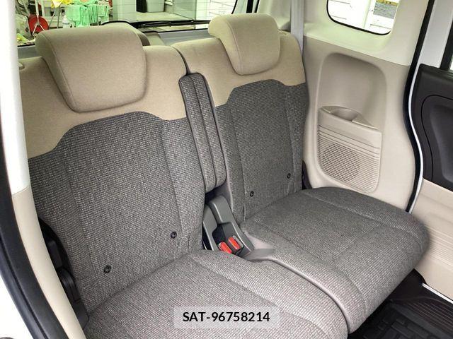 Honda N BOX 2018-08 7456127-8