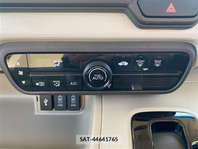 Honda N BOX 2018-09 7456118-17
