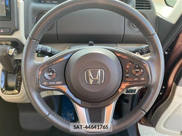 Honda N BOX 2018-09 7456118-25