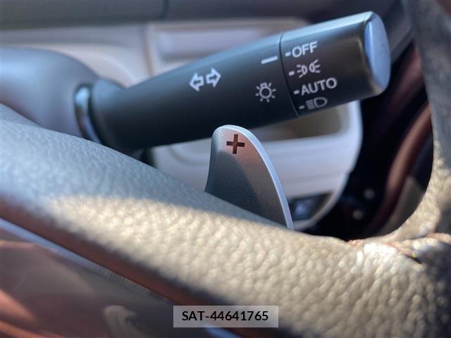 Honda N BOX 2018-09 7456118-29