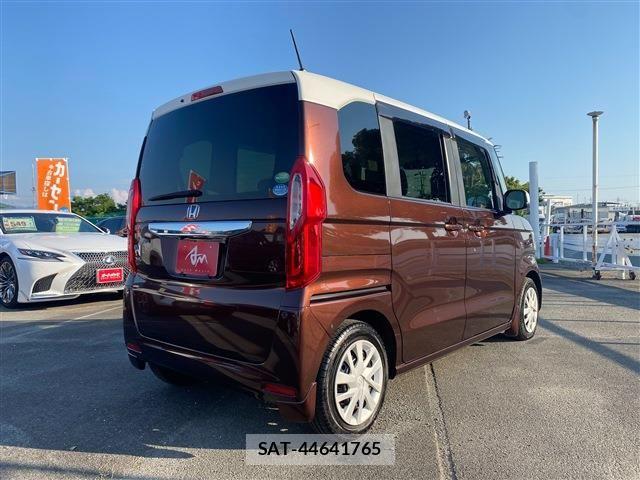 Honda N BOX 2018-09 7456118-5