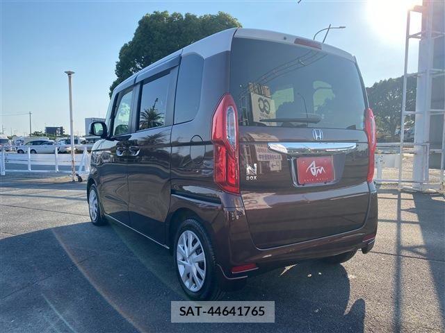 Honda N BOX 2018-09 7456118-7