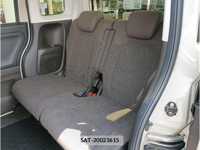 Honda N BOX 2023-02 7456141-9