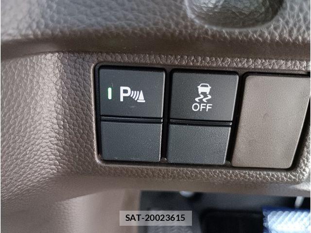Honda N BOX 2023-02 7456141-19