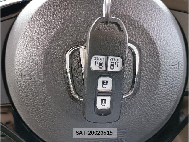 Honda N BOX 2023-02 7456141-24