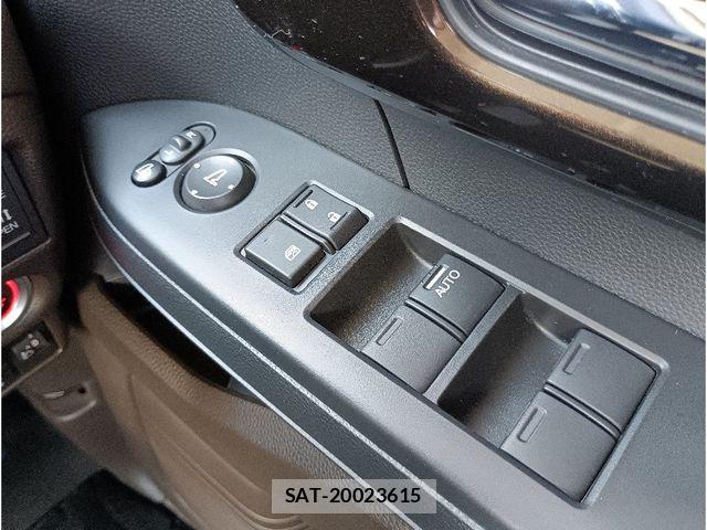 Honda N BOX 2023-02 7456141-25