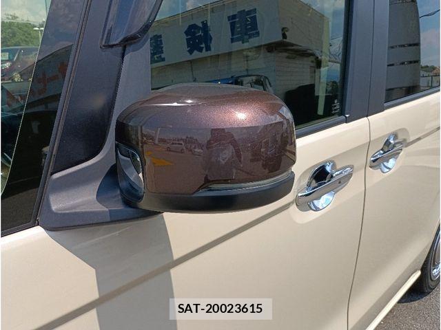 Honda N BOX 2023-02 7456141-28