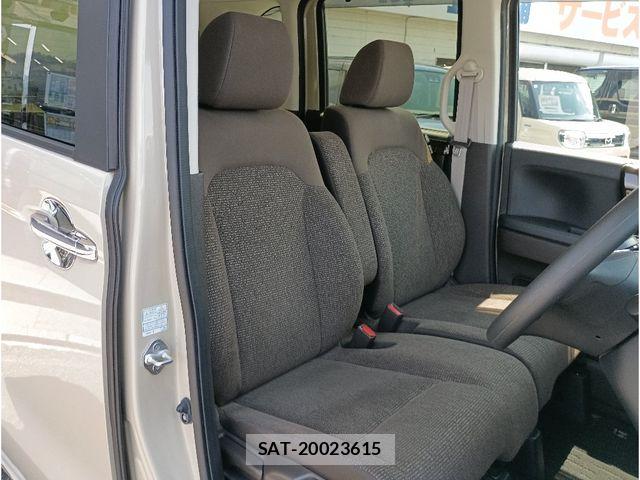 Honda N BOX 2023-02 7456141-6