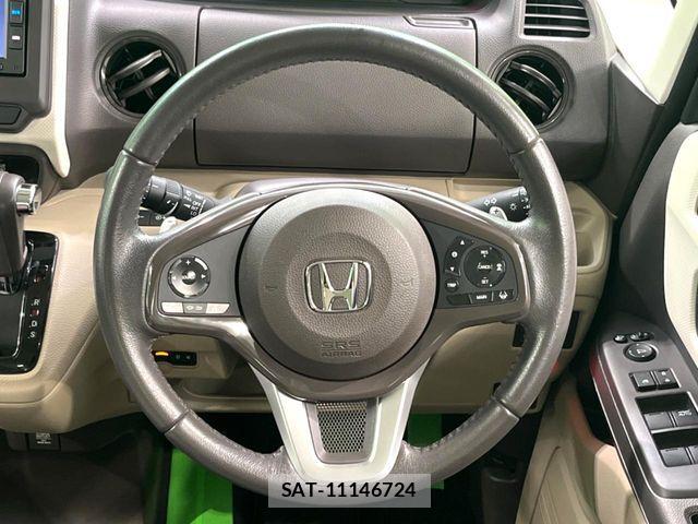 Honda N BOX 2018-07 7456135-12