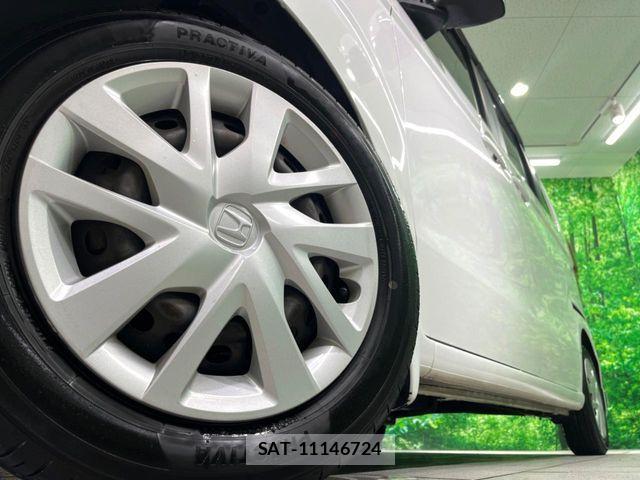 Honda N BOX 2018-07 7456135-14