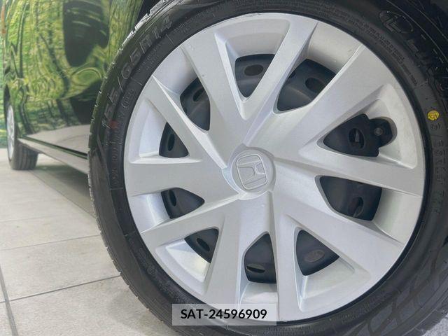 Honda N BOX 2018-02 7456134-12