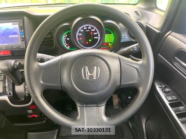 Honda N BOX 2016-12 7456152-10