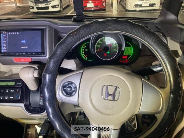 Honda N BOX 2013-06 7456175-12