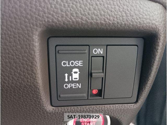 Honda N BOX 2021-06 7456132-23