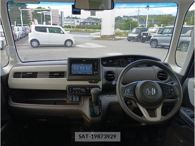 Honda N BOX 2021-06 7456132-2