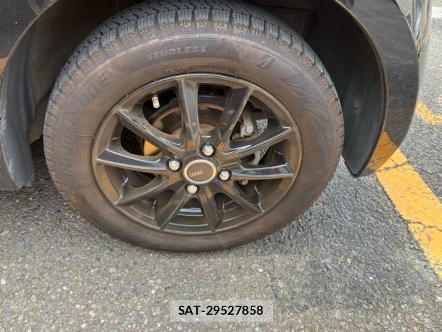 Honda N BOX 2017-02 7456169-4