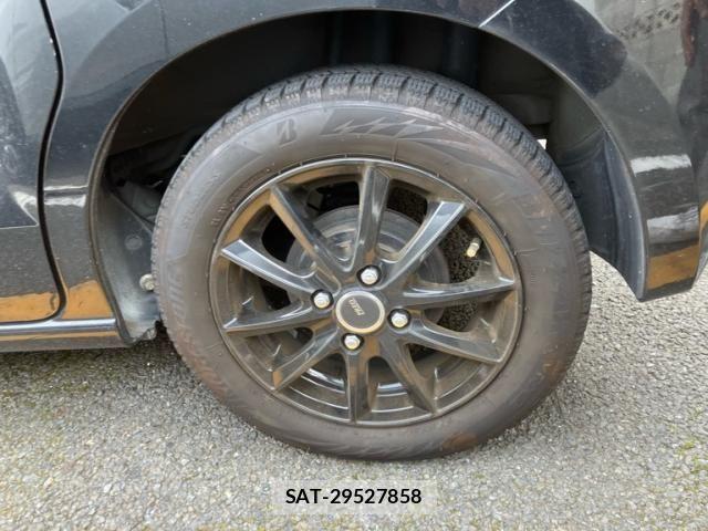 Honda N BOX 2017-02 7456169-7