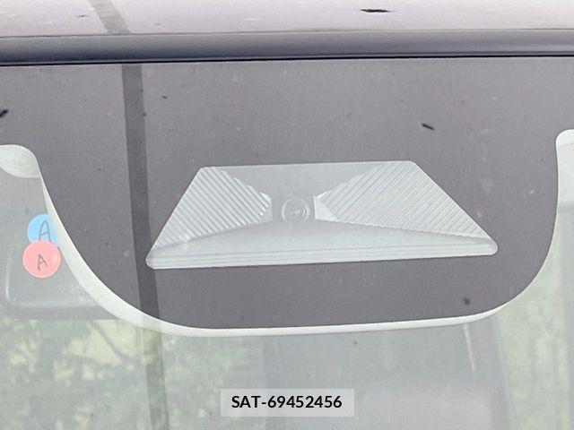 Honda N BOX 2026-06 7456097-2
