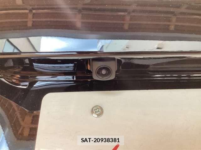 Honda N BOX 2026-05 7456104-16