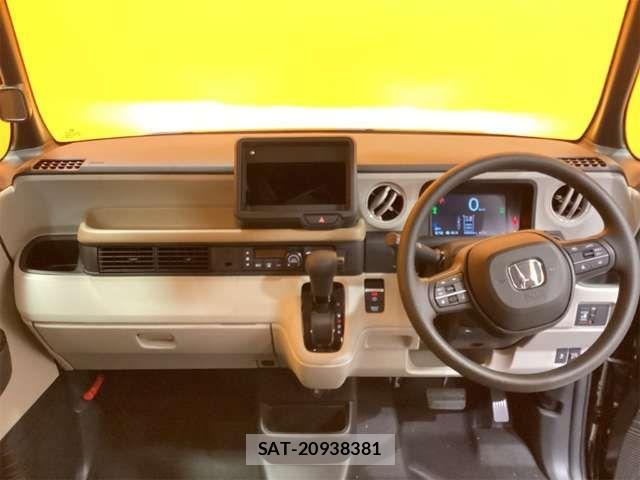 Honda N BOX 2026-05 7456104-18