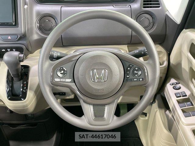 Honda N BOX 2020-07 7456146-11